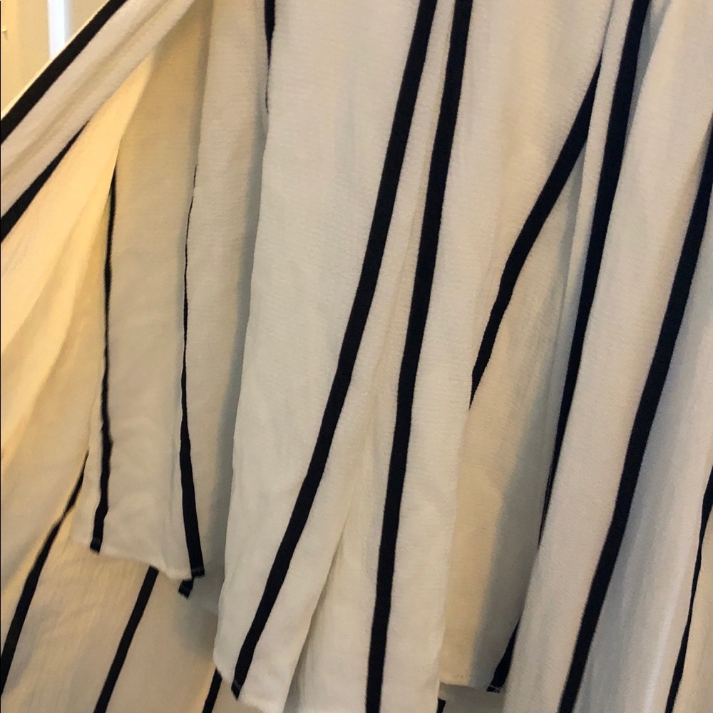 High-Low Striped Romper - Picture 4 of 8